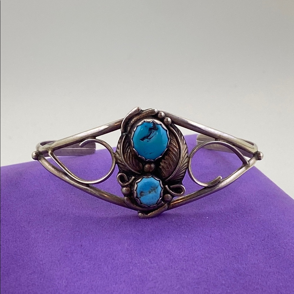 💛 Vintage JB Navajo Sterling Silver Turquoise Cuff Bracelet